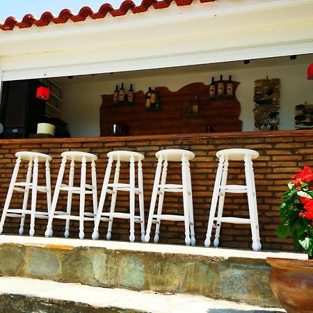 Villa Maroudia Кими Екстериор снимка