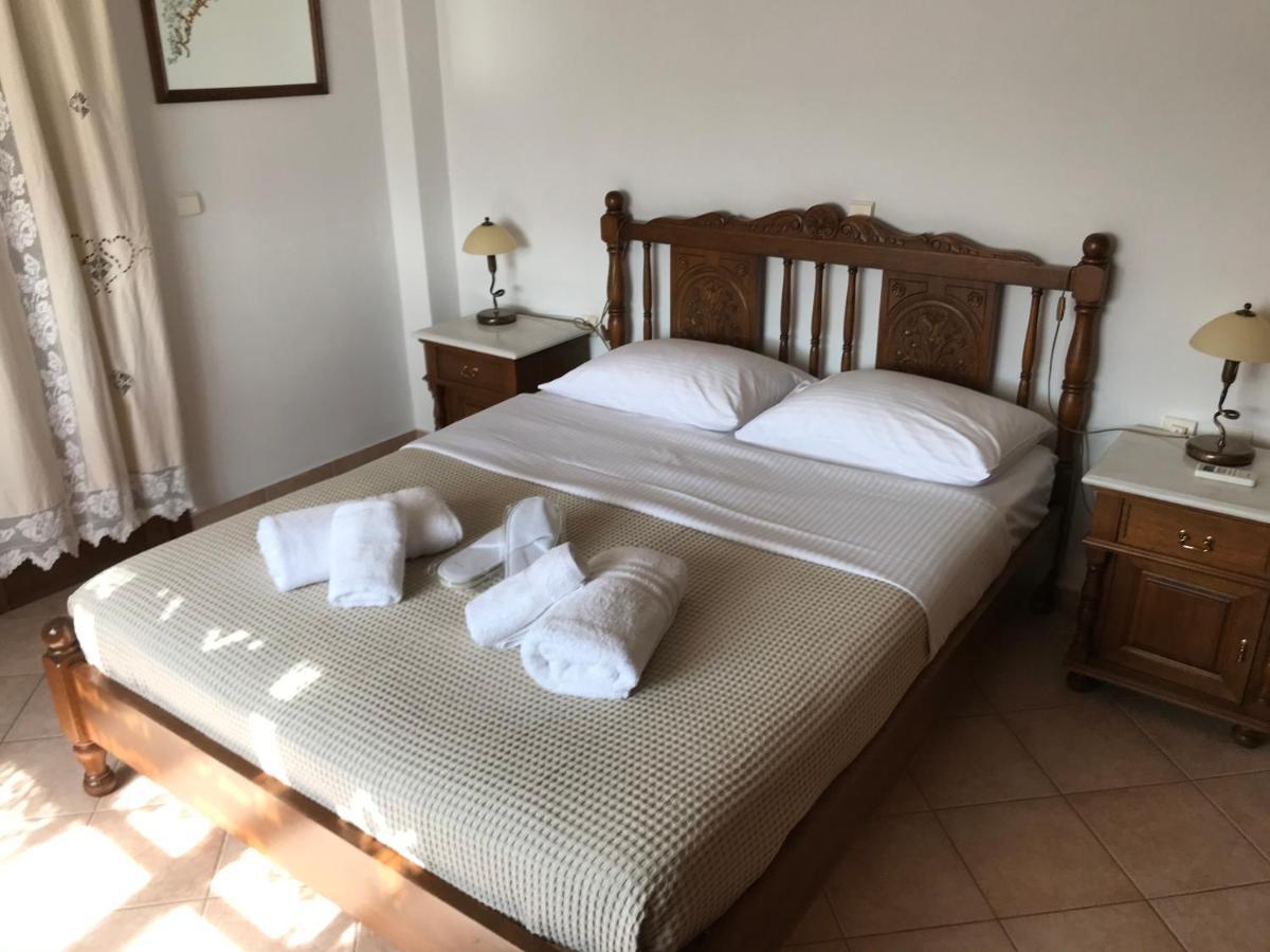 Villa Maroudia Кими Екстериор снимка