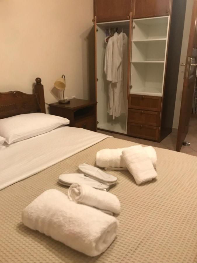 Villa Maroudia Кими Екстериор снимка