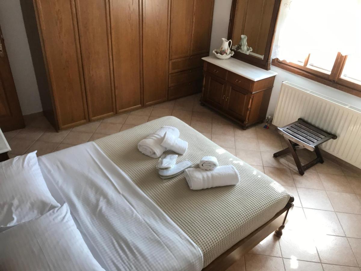 Villa Maroudia Кими Екстериор снимка